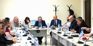 Министър Хасан Адемов