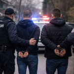 Грабеж посред бял ден в Радомир: Двама нападнаха жена и я ограбиха Задържани за нападение на жена