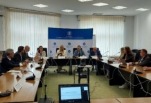 Министър Николай Найденов