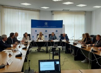 Министър Николай Найденов