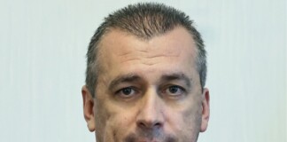 Министър на транспорта и съобщенията Георги Пеев