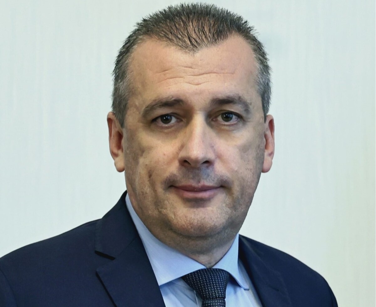 Министърът на транспорта и съобщенията въведе временни ограничения върху плащанията