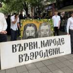 Хиляди изпълниха центъра на Бургас за 24 май: Ученици поведоха празничното шествие Хиляди изпълниха центъра на Бургас за 24 май: Ученици поведоха празничното шествие