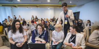 Роботи