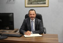 Министър Николай Найденов