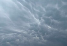 Рядко явление над Бургас: Появиха се страховитите „памукови облаци“ Памукови облаци