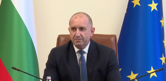 Премиер Румен Радев
