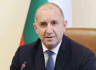 Румен Радев