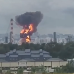 Дронове удариха московска петролна рафинерия Пожар