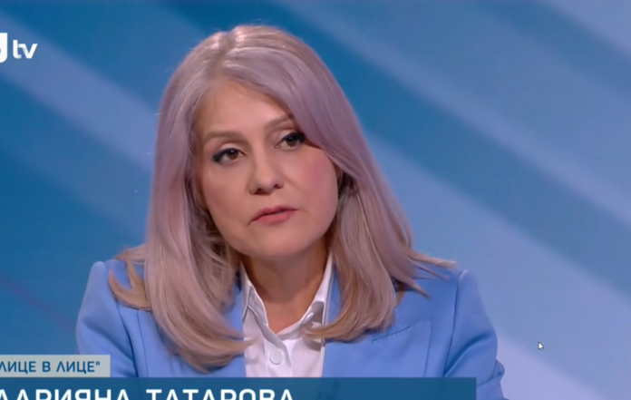 Адрияна Татарова Адрияна Татарова
