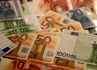10000 евро заплата на народните представители