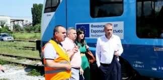 Пеев след проверка в БДЖ: Хората са професионалисти, условията – отчайващи