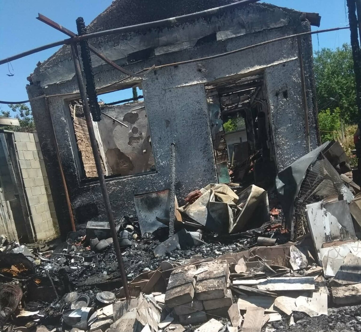 Варненско семейство остана без покрив над главата си след като