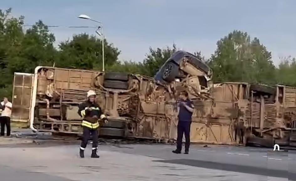 В Спешното отделение на са транспортирани трима пострадали мъже след