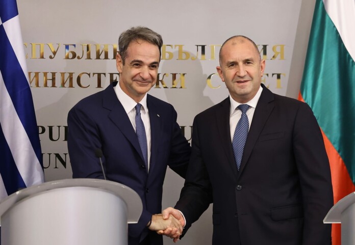 Кириакос Мицотакис и Румен Радев