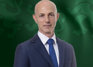 Коста Стоянов