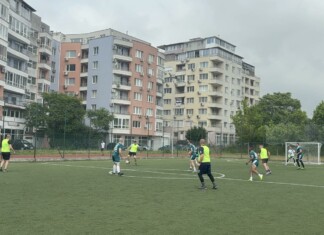 Футболен мач в Бургас