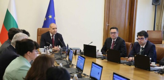 Премиерът Румен Радев: Слагаме край на предоставянето на оръжие за Украйна