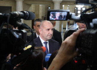 Румен Радев