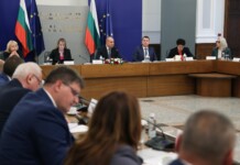 Радев постави важни задачи на новите областни управители: Какво поиска премиерът от тях? Срещата