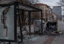 Потрошени спирки и подпалени контейнери: Колко плащат в Пловдив за вандализъм? Вандализъм в Пловдив