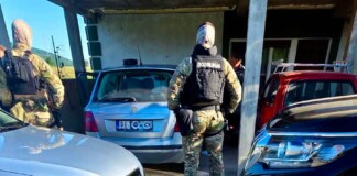 Разбиха мрежа за каналджийство: Има полицаи сред арестуваните