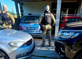 Разбиха мрежа за каналджийство: Има полицаи сред арестуваните Разбиха мрежа за каналджийство: Има полицаи сред арестуваните