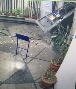 Зрелищен опит за кражба от банкомат във Вълчедръм