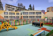 Дисциплинарно е уволнена възпитателката, влачила деца по пода в столична ясла Детската ясла