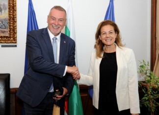Катерина Граматикова-Иванова и посланика на Чешката република