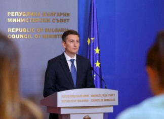 Иван Василев