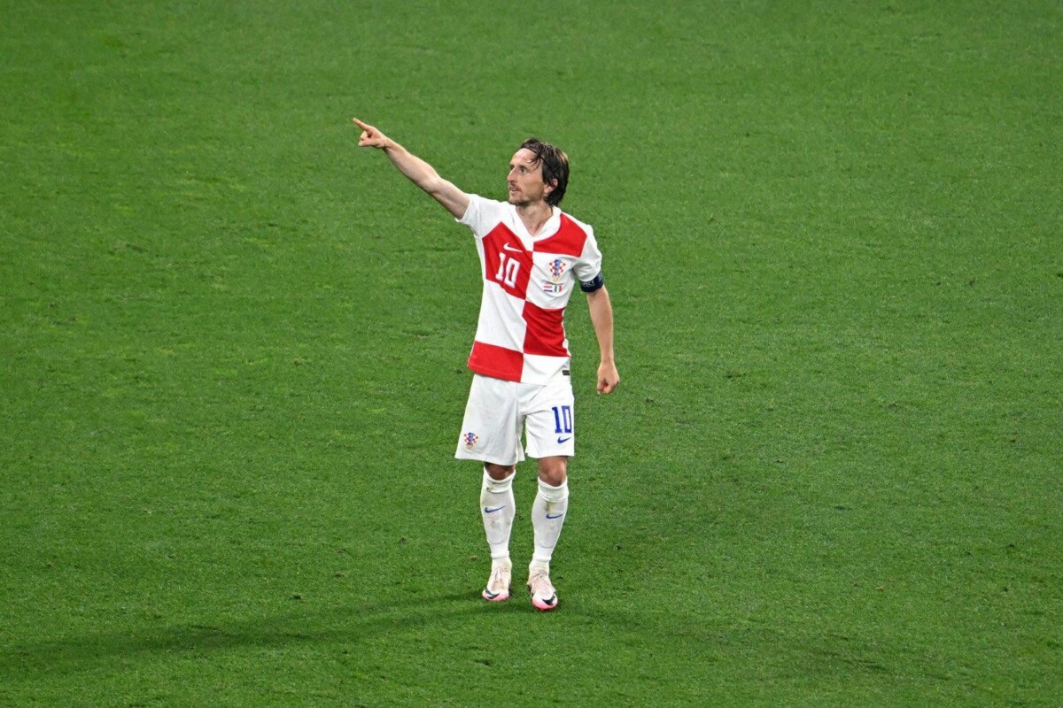 Всяка велика футболна приказка има своя красив но емоционален край