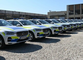МВР се сдоби с 204 нови автомобила (СНИМКИ) Новите полицейски коли
