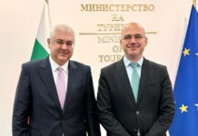 3 милиона българи са посетили Турция през 2025 година! Ще се издават ли по-лесно визи заради туризма? Срещата