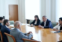 Министър Георги Пеев: Безопасността на полетите е основен приоритет, а правилата трябва да подпомагат развитието на авиацията Срещата