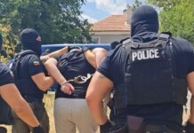 Прокуратурата поиска постоянен арест за германеца, задържан в Бургаско заради видеа със сексуално насилие над деца Арестът на германеца