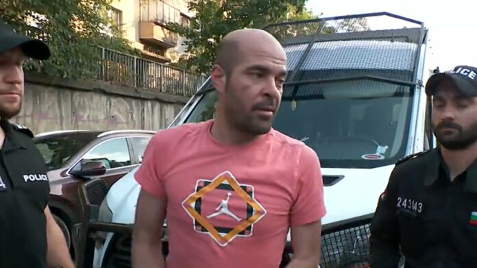 Задържаният шофьор Не съм пил толкова, едно шише с уиски: Шофьор с 3,43 промила бе задържан след гонка в София