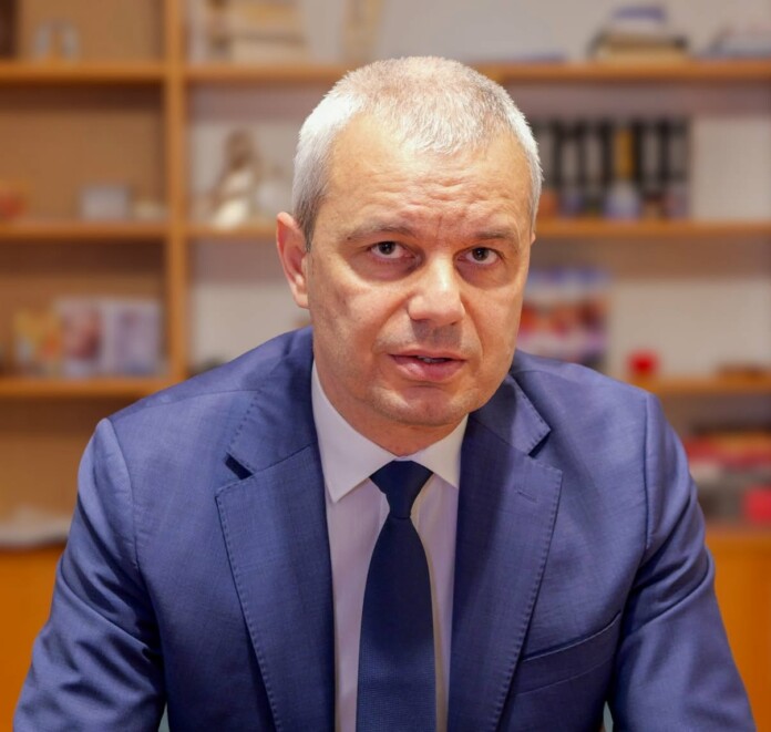 Костадин Костадинов