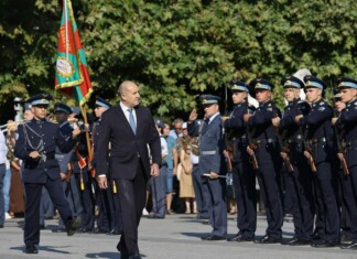 Румен Радев