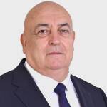 Обвиниха кмета на Лом в опит да купи гласове с по 50 евро Кмет на Лом Цветан Цветанов