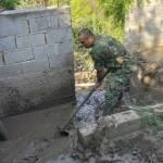 Армията се включи след наводненията в Струмяни: Военнослужещи разчистват щетите Армията се включи след наводненията в Струмяни: Военнослужещи разчистват щетите