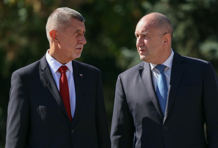 Бабиш в София към Радев: За мен твоята победа на изборите бе голяма радост! (ВИДЕО) Посещението на Андрей Бабиш