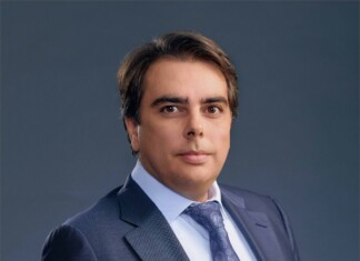 Асен Василев