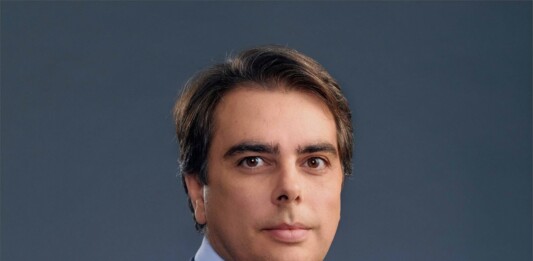 Асен Василев