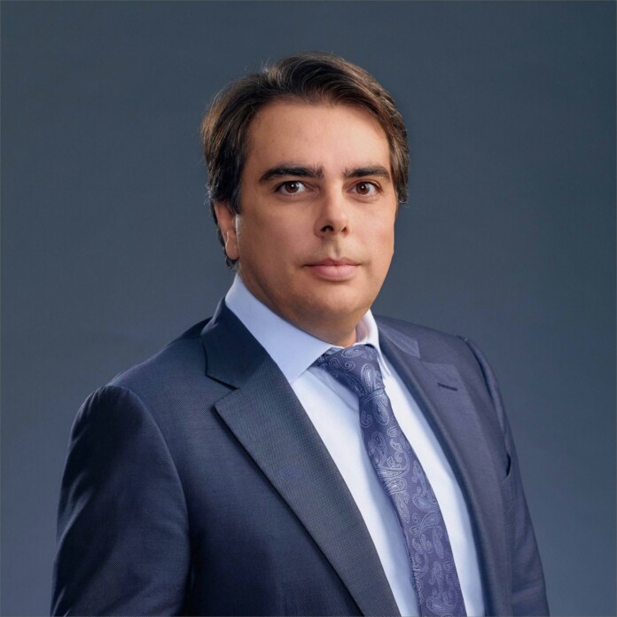 Асен Василев