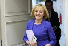 Мая Манолова