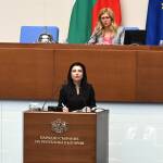 Парламентът прие нов механизъм за определяне на минималната заплата чрез социални и икономически критерии Надя Клисурска