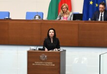 Парламентът прие нов механизъм за определяне на минималната заплата чрез социални и икономически критерии Надя Клисурска