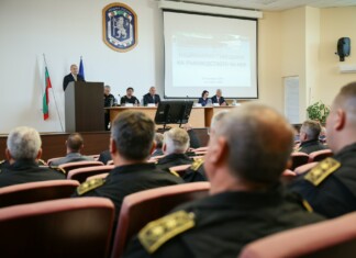 Румен Радев