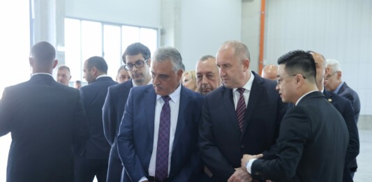 Премиер Румен Радев